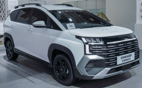 Khusus di GJAW, Hyundai  Bikin Promo Trade In Instan dengan Stargazer Cartenz dan Cartenz X