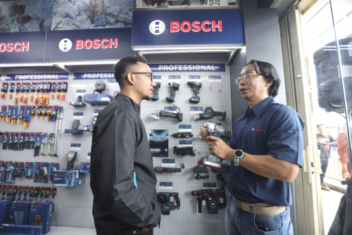Bosch Indonesia Hadirkan Bosch Power Tools Blue Store di LTC Glodok, Jakarta