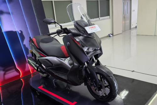 Yamaha Rilis TMAX Terbaru, Sekaligus NMAX dan XMAX Special Livery 25th Anniversary