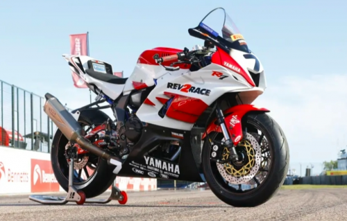 Line-up Livery Ikonik Edisi Spesial 70th Anniversary Yamaha Resmi Mengaspal