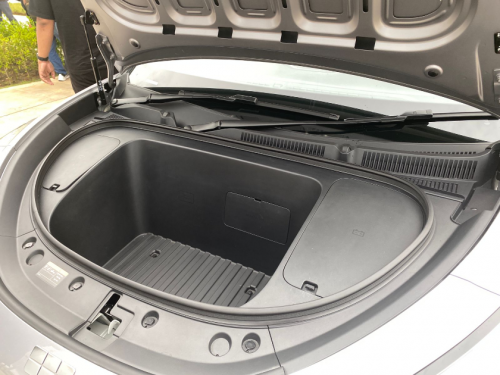 First Drive Geely EX2, Mobil Listrik RWD Ini Punya Tenaga Besar