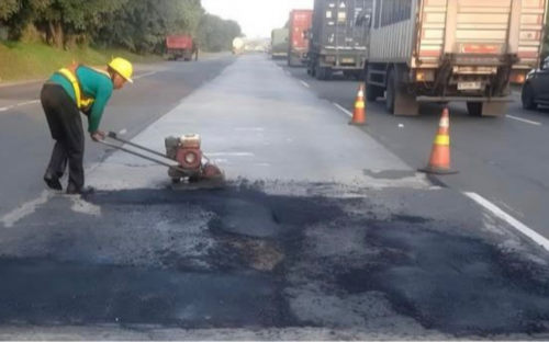 Marak Ban Mobil Pecah Akibat Jalan Tol Berlubang, Jasa Marga Langsung Merespons
