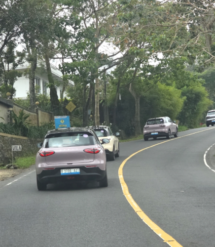 Segini Kecepatan Maksimum Geely EX2 Saat Pakai Mode Sport