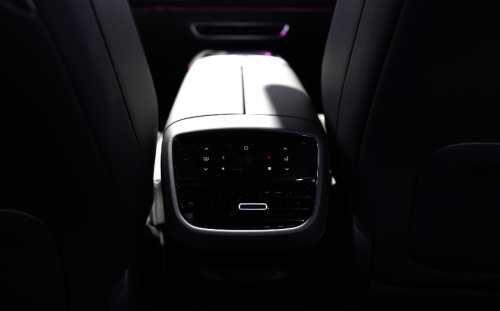 Ganteng Maksimal, Deepal S07, Mobil Listrik SUV Premium Dengan Seabrek Fitur