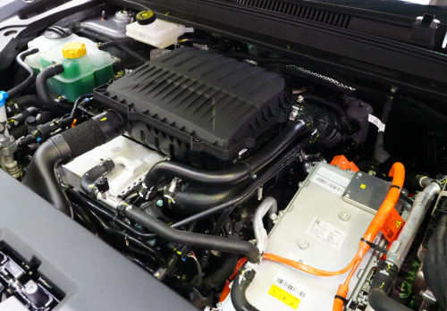 LEPAS L8 Hadirkan Esensi Berkendara Modern di Perkotaan hingga Perjalanan Jauh