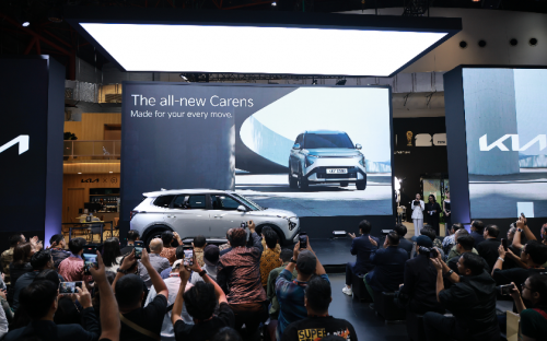 Kia Carens Cetak Rekor, Kantongi Ratusan SPK Selama IIMS 2026