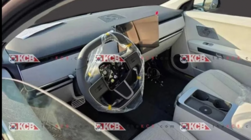 Bocor Prototipe Hyundai Ioniq 5 Facelift dengan Interior Tanpa Tombol Ala Tesla