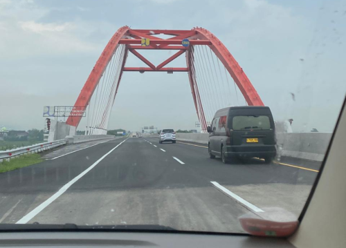 Gelombang Mudik Lebaran 2026, Terpantau 650 Ribu Kendaraan Keluar dari Jabodetabek