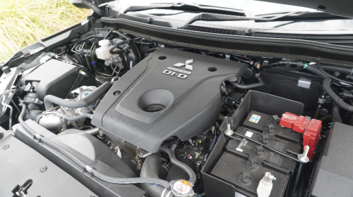 Bedah Keunggulan Sasis Ladder Frame Mitsubishi Pajero Sport, Kenapa Begitu Disukai?