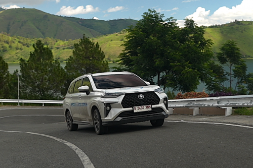 Simulasi Kredit Veloz Hybrid EV, Cicilan Mulai Rp 5 Jutaan