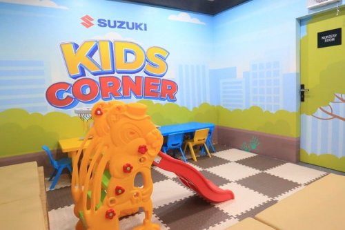 Keseruan Booth Suzuki di IIMS 2026, Pajang 16 Mobil dan Ada Simulator