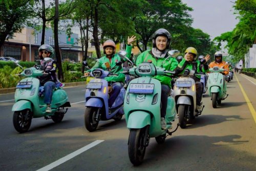 Tanpa Subsidi, Niaga Jadi Andalan Penjualan Motor Listrik 2025
