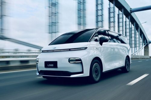 Geely Siapkan Penantang Denza D9 di Indonesia