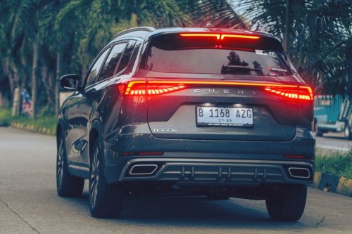 Lepas L8 dan Chery Tiggo 8 CSH: Siapa yang Lebih Unggul?