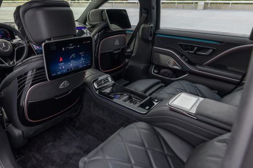 Kunjungan ke AS, Prabowo Naik Mercedes-Benz S580 Maybach