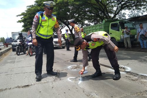 Pelek Motor Peang: Jangan Anggap Remeh, Ada Dampak Seriusnya!