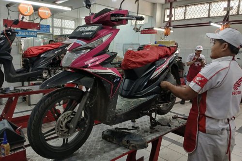 Promo Servis Motor Matik Honda, Ada Potongan Jasa 15 Persen