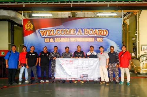 DOCI Salurkan Bantuan Donasi untuk Sumatera Lewat KRI TNI AL