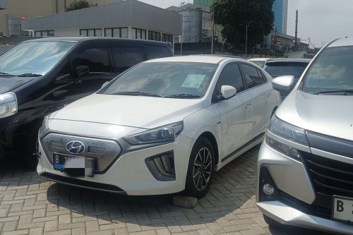 Hyundai Ioniq EV Cuma Rp 150 Juta di Balai Lelang