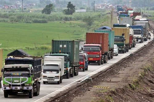 Pembatasan Truk Barang Berlaku di Jalan Arteri Selama Libur Nataru