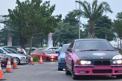 Makin Banyak Peminat, Simak Harga Bekas BMW Klasik