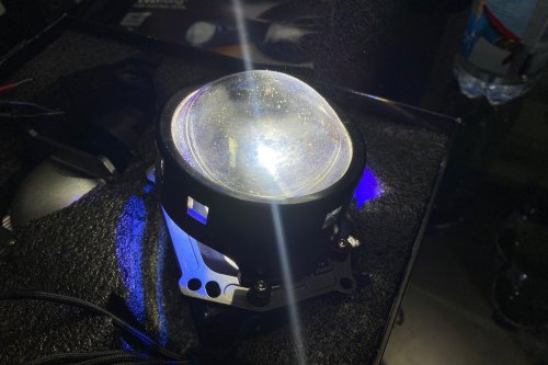 Pilih Lampu Bi-LED Sesuai Kondisi Mata, Ini Penjelasan Ahli