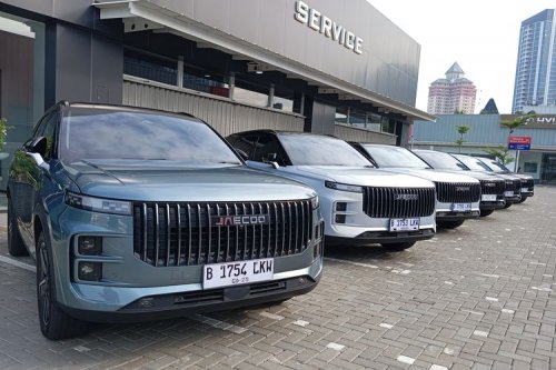 Skema Kredit Mobil Hybrid Rp 400 Jutaan di GIIAS 2025