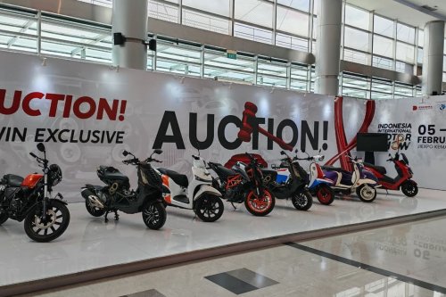 Ikut Lelang di IIMS 2026, Ada Italjet Dragster hingga BMW GS 310