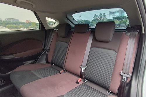 Interior Suzuki Fronx GL, Tipe Terendah Tapi Tetap Kaya Fitur