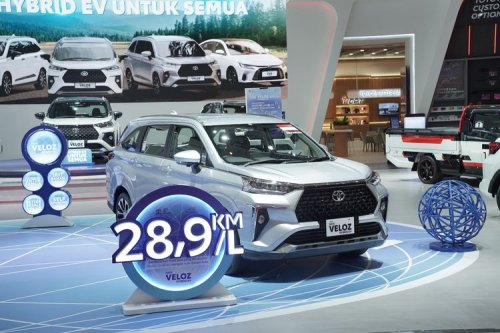 Toyota Tak Buru-buru Luncurkan Mobil Listrik Murah di Indonesia