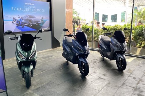 Polytron Buka Showroom Mobil Listrik Pertama di Jakarta