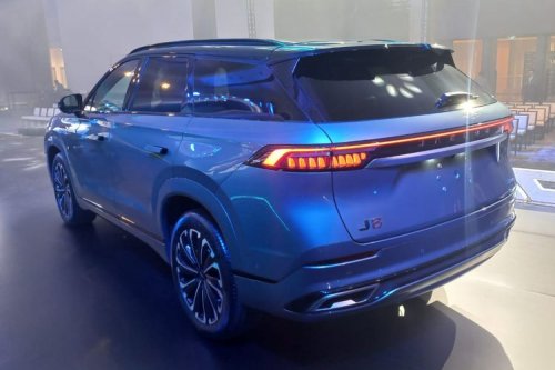 Dibanderol Rp 689,9 Juta, Ini Spesifikasi Lengkap Jaecoo J8 ARDIS