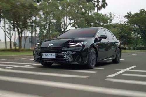 Toyota Recall Camry dan Corolla Cross Hybrid, Bagaimana Unit di Indonesia?