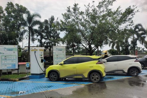 Tips agar Mobil Listrik Lebih Efisien Saat Dipakai Mudik