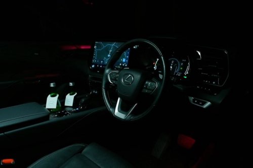 Elegansi Lexus RX450h+, Tak Luntur Meski Sudah Berusia Dua Tahun