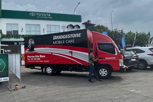Bridgestone Tawarkan Cek Kondisi Ban Mobil Selama Mudik Lebaran 2026