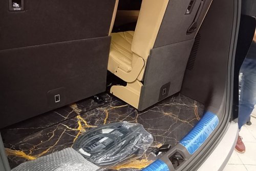 Makin Mewah, Intip Inspirasi Modifikasi Denza D9