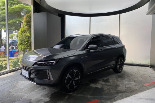 Skema Sewa Baterai Mobil Listrik Polytron Jadi Favorit