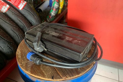 China Tetapkan 22 Standar Nasional Daur Ulang Baterai EV