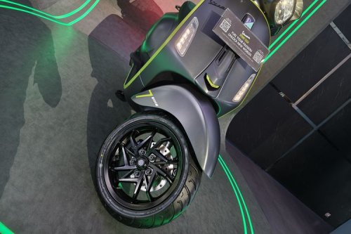 Ulik Perbedaan Vespa Sprint 2026 dengan Model Sebelumnya