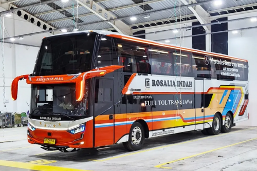 Mengenal Bus Tinggi XXHD Prime dari Karoseri Laksana