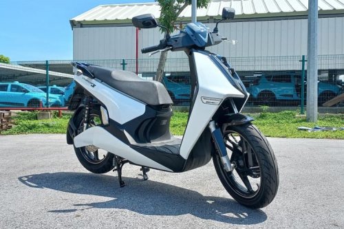 Uji Coba VinFast Theon S: Motor Listrik Futuristik Masih Pakai Rantai