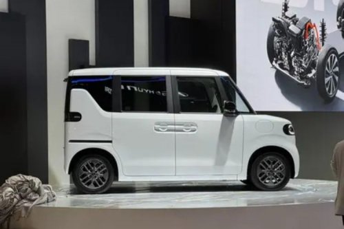 Interior Mobil Listrik Kei Car BYD Racco Terungkap