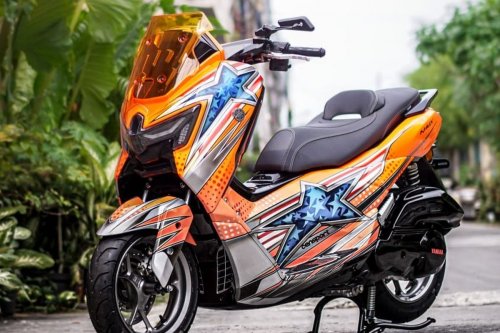 Nmax Turbo Berbalut Livery Helm DiSalvo, Kentau Aura Balap
