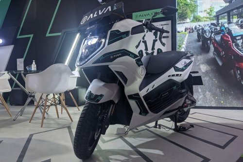 Cek Harga Motor Listrik Maret 2026: Mulai Rp 11 Jutaan