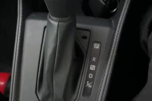 Pahami Fungsi Kode S/M pada Tuas Transmisi Mobil Matik