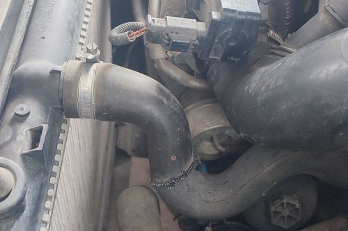 Langkah Darurat jika Mobil Overheat Saat Perjalanan Mudik