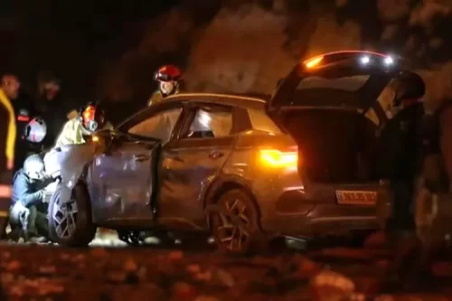 J5 Vs Tiggo Cross, Ferrari Mau Jualan Mobil Bekas