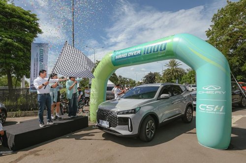 Chery Serahkan 1.000 Unit Tiggo Cross CSH ke Konsumen