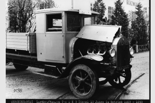 Ini Truk Diesel Pertama di Dunia